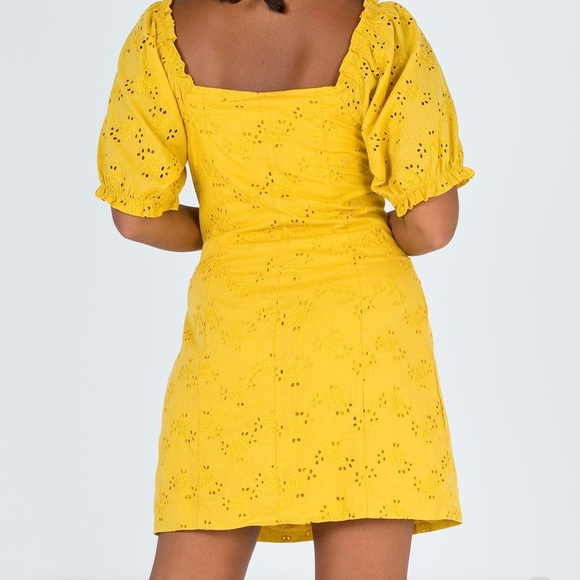 Princess Polly Yellow Summery Dress (NEW W/ TAGS) - Picture 3 of 5